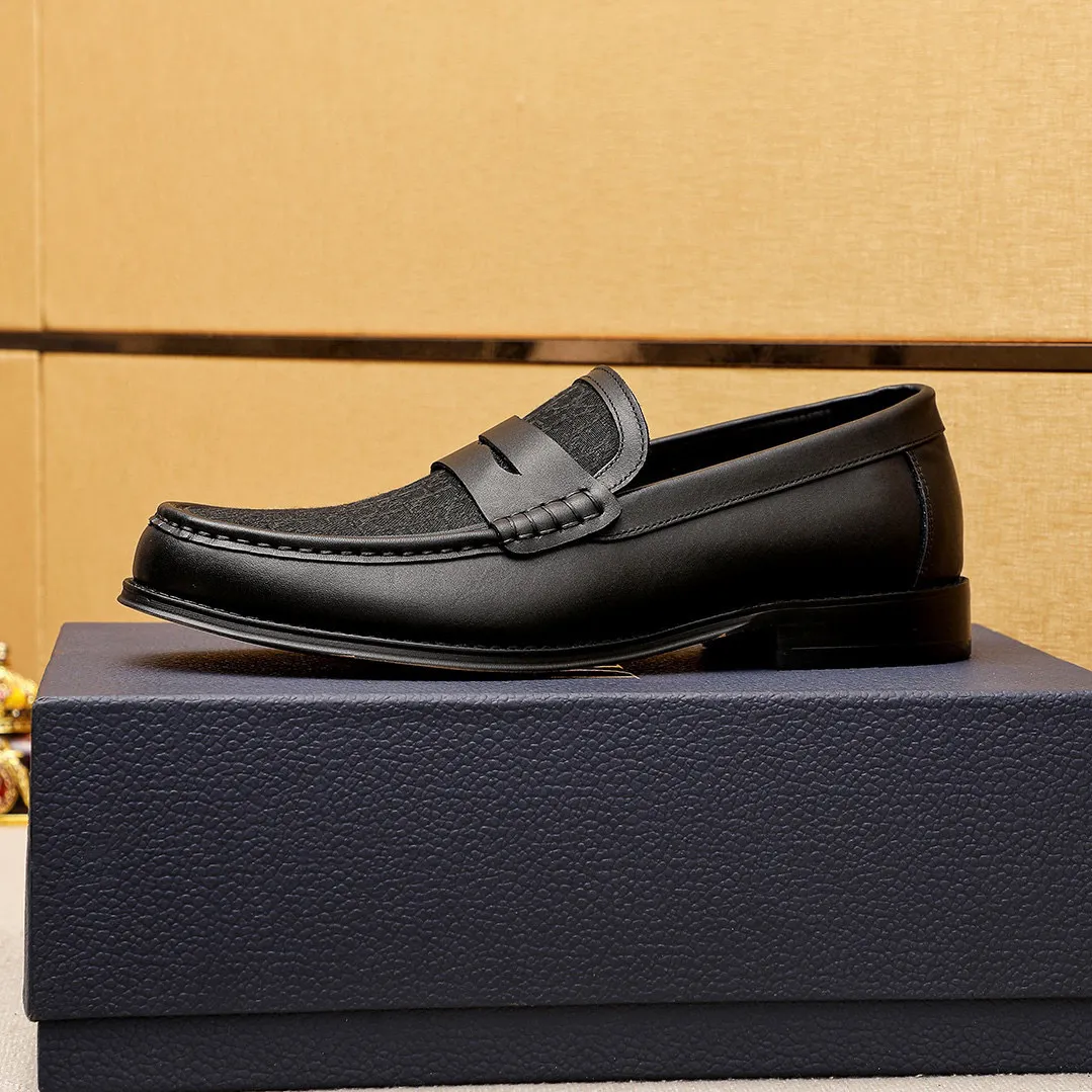 Men's shoes 💰480 💐 Product trademark: Dior "Dior" casual leather shoes Regular size: 39-44 (38.45.46🉑️Customized) Product materials: Selected Italian imported first-layer calfskin upper, imported water-dyed 🐂 cowhide lining. Strong three-dimensional visual effect, original outsole color: 1⃣️color optional